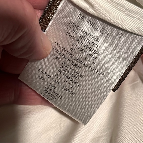 Like new! Moncler Down filled cream colored puffer vest - Picture 13 of 16